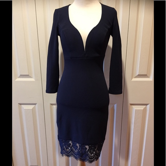Lulus Dresses & Skirts - NWOT~Lulus Sexy & Sophisticated Deep V Navy Mini